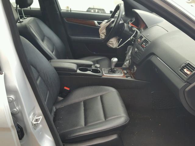 WDDGF8BB1AF408294 - 2010 MERCEDES-BENZ C 300 4MAT SILVER photo 5