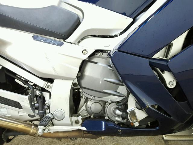 JYARP15E86A000565 - 2006 YAMAHA FJR1300 BLUE photo 12