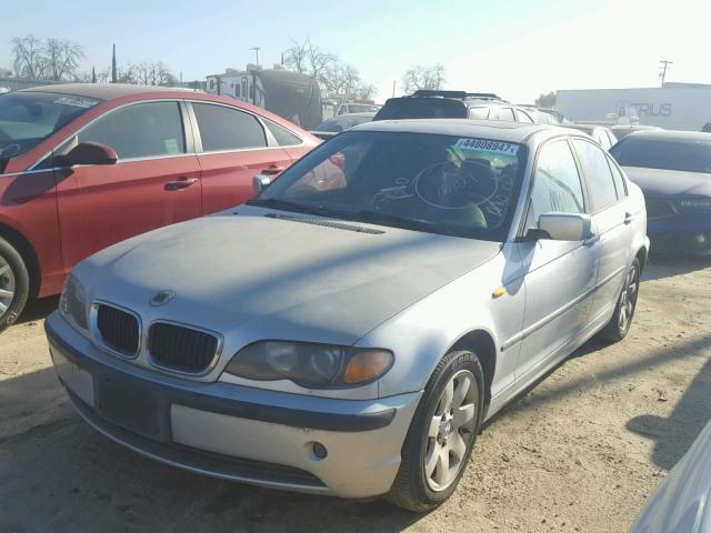 WBAAZ33493PH34111 - 2003 BMW 325 I SILVER photo 2