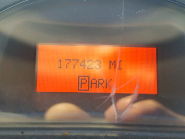 2G2WP552771215584 - 2007 PONTIAC GRAND PRIX BLACK photo 8