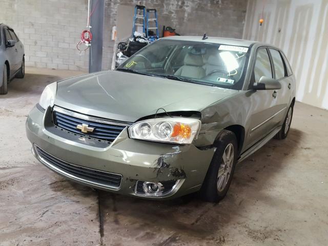 1G1ZU63896F141485 - 2006 CHEVROLET MALIBU MAX GREEN photo 2