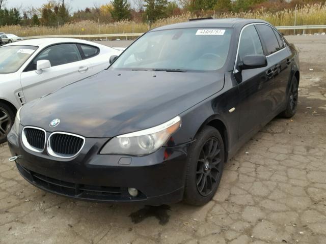 WBANF33576CB86074 - 2006 BMW 525 BLACK photo 2