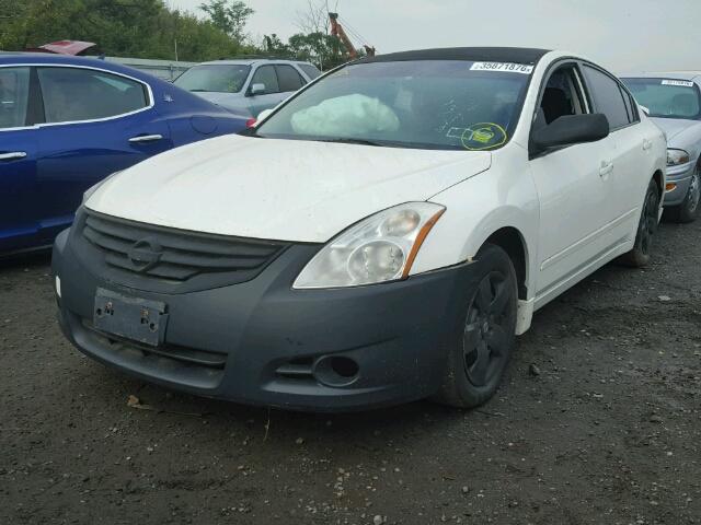 1N4AL2AP4AC129271 - 2010 NISSAN ALTIMA BAS WHITE photo 2