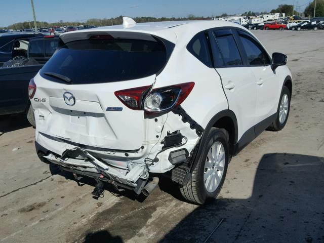 JM3KE2CE0D0126255 - 2013 MAZDA CX-5 WHITE photo 4