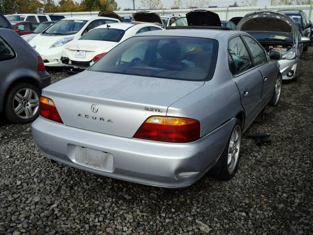 19UUA5642XA009973 - 1999 ACURA 3.2TL SILVER photo 4