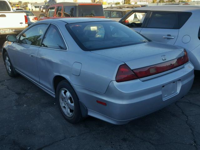 1HGCG32771A002460 - 2001 HONDA ACCORD EX SILVER photo 3