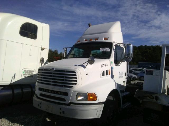 2FWJA3CV17AY15994 - 2007 STERLING TRUCK AT WHITE photo 2