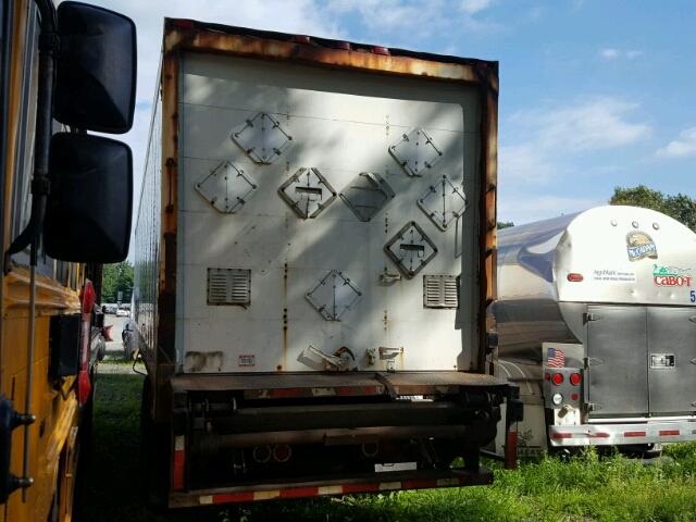 1GRAA90242B017601 - 2002 GREAT DANE TRAILER 53 TRAILER WHITE photo 3