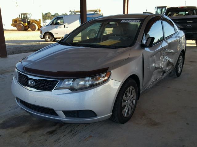 KNAFT4A2XB5437208 - 2011 KIA FORTE LX SILVER photo 2