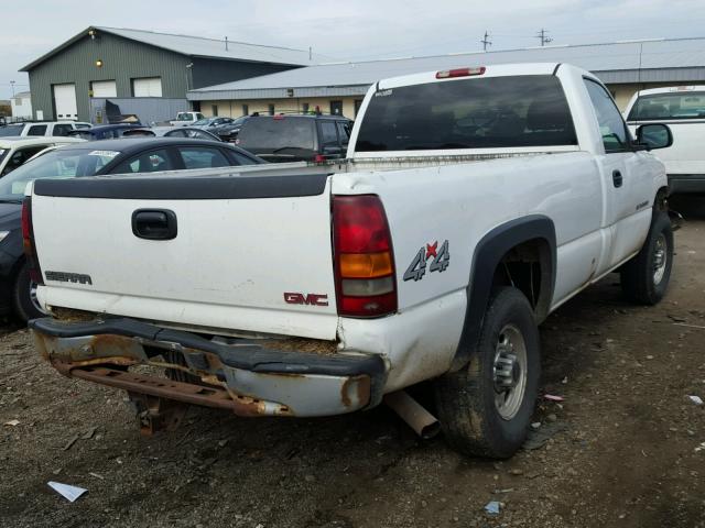 1GTHK24U54E402241 - 2004 GMC SIERRA K25 WHITE photo 4