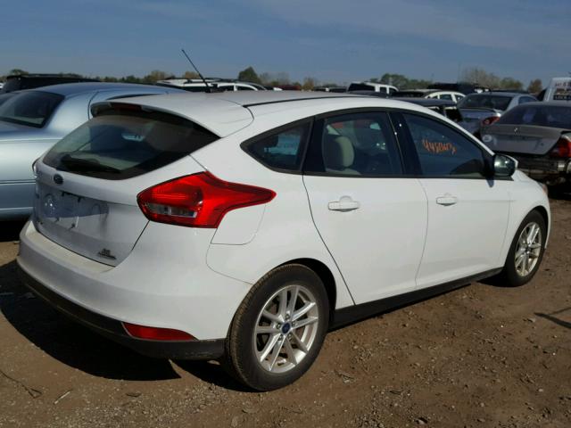 1FADP3K26GL207830 - 2016 FORD FOCUS SE WHITE photo 4