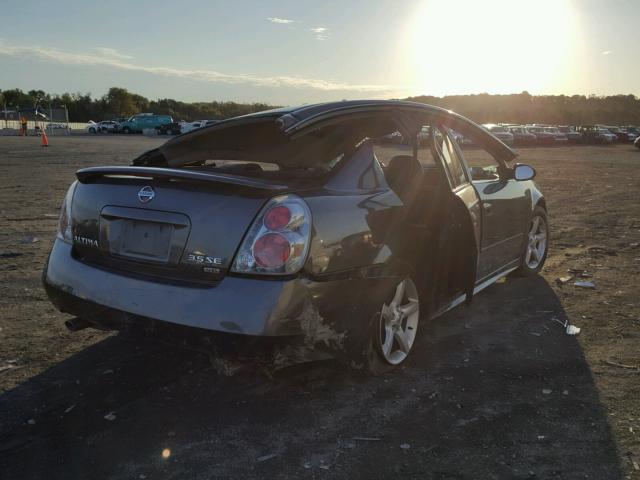 1N4BL11D85C304258 - 2005 NISSAN ALTIMA SE GRAY photo 4