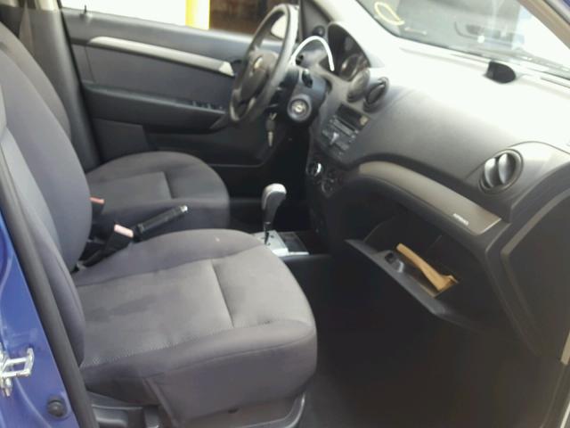 KL1TD56E29B630550 - 2009 CHEVROLET AVEO LS BLUE photo 5