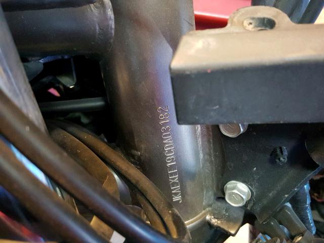 JKAEXEE19CDA03182 - 2012 KAWASAKI EX650 EC RED photo 10