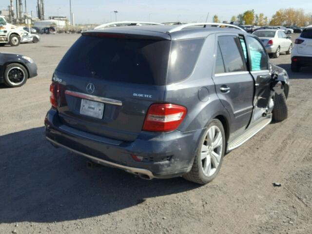 4JGBB2FBXBA642046 - 2011 MERCEDES-BENZ ML 350 BLU GRAY photo 4