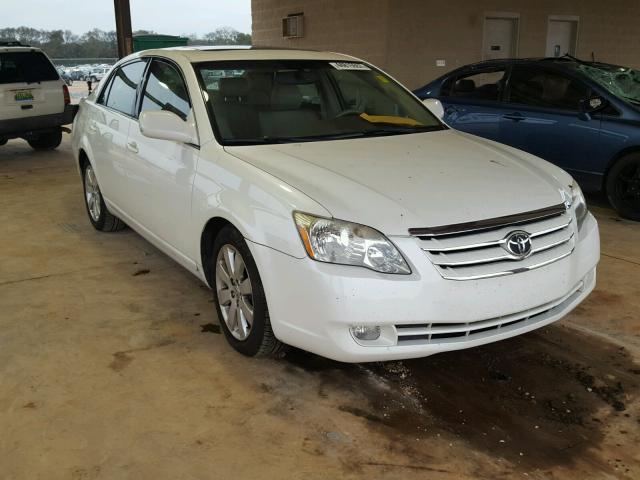 4T1BK36BX6U116817 - 2006 TOYOTA AVALON XL WHITE photo 1