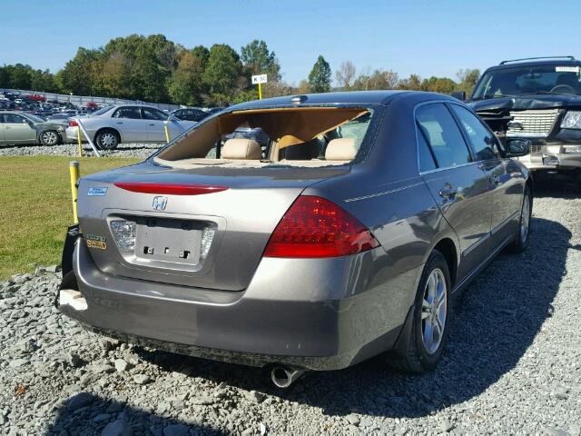 1HGCM56857A023968 - 2007 HONDA ACCORD EX GRAY photo 4