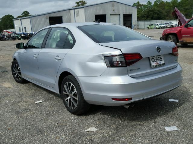 3VWD67AJ8GM240577 - 2016 VOLKSWAGEN JETTA SE SILVER photo 3