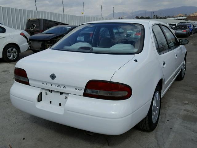 1N4BU31D0VC217298 - 1997 NISSAN ALTIMA XE WHITE photo 4