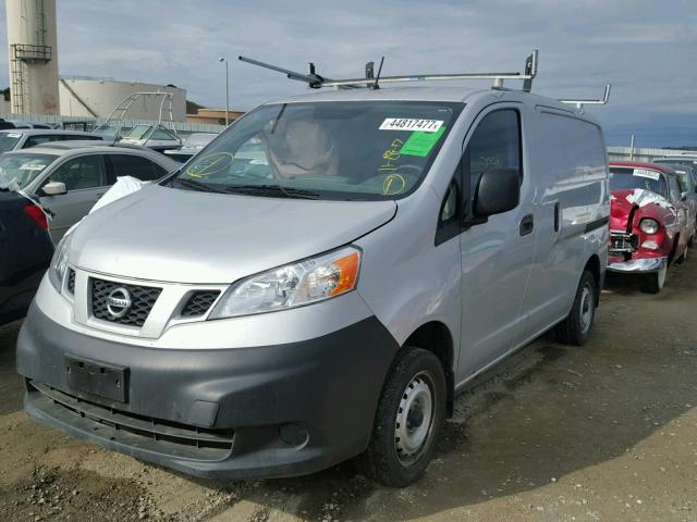 3N6CM0KN2FK730131 - 2015 NISSAN NV200 2.5S SILVER photo 2