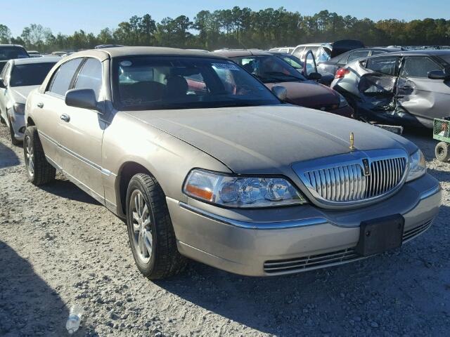 1LNHM81W35Y632911 - 2005 LINCOLN TOWN CAR S GOLD photo 1