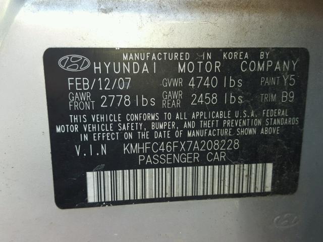 KMHFC46FX7A208228 - 2007 HYUNDAI AZERA SILVER photo 10