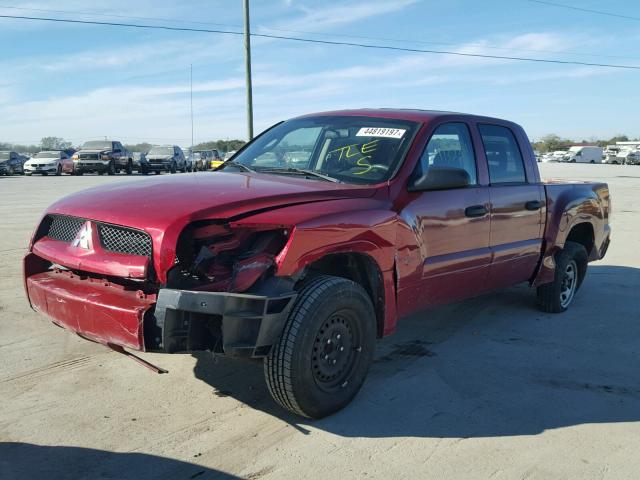 1Z7HC28K67S213632 - 2007 MITSUBISHI RAIDER LS RED photo 2