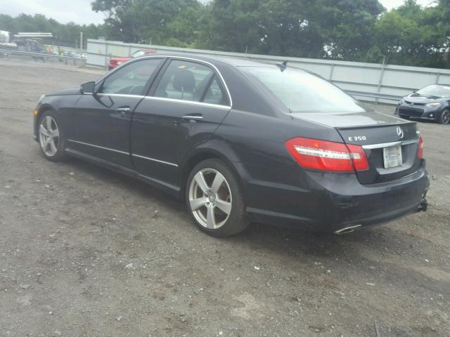 WDDHF8HB3AA245771 - 2010 MERCEDES-BENZ E 350 4MAT BLACK photo 3