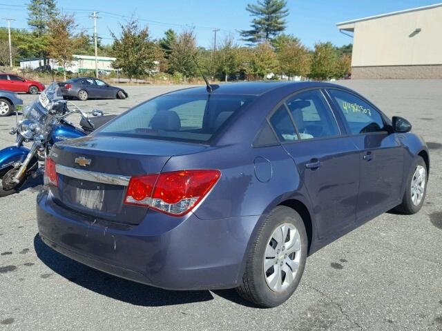 1G1PA5SG3D7257405 - 2013 CHEVROLET CRUZE LS BLUE photo 4