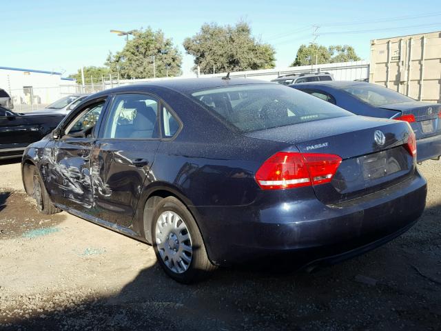1VWAP7A38DC041091 - 2013 VOLKSWAGEN PASSAT S أزرق صورة 3