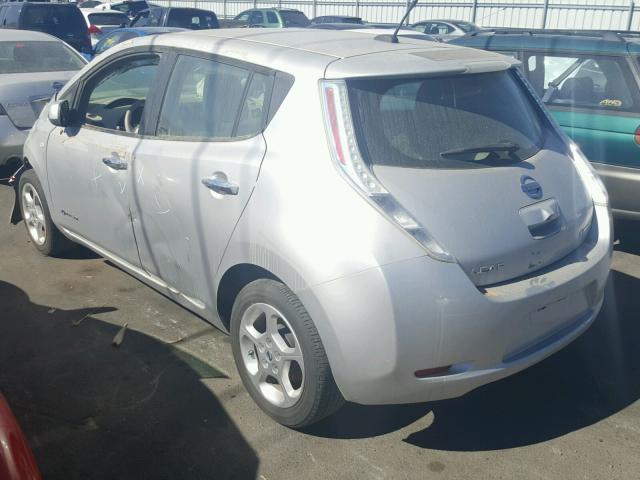 JN1AZ0CP1CT020038 - 2012 NISSAN LEAF SV SILVER photo 3