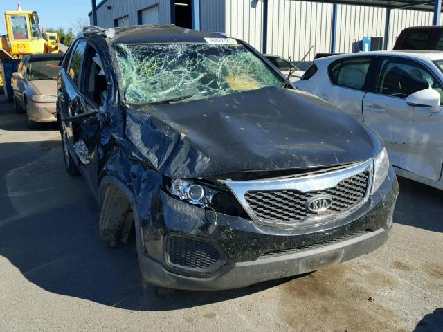 5XYKT4A21DG348414 - 2013 KIA SORENTO LX BLACK photo 1