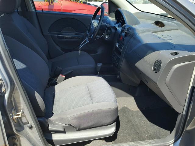KL1TD56686B561898 - 2006 CHEVROLET AVEO BASE Сұр фото 5