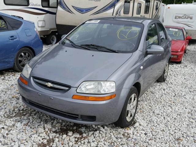 KL1TD56686B561898 - 2006 CHEVROLET AVEO BASE Сұр фото 9
