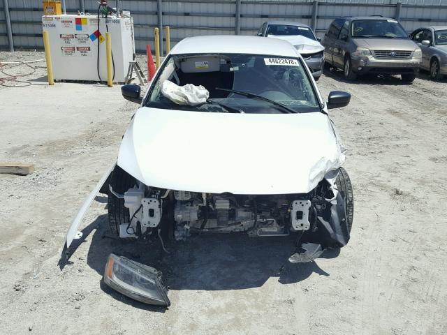 3VW2K7AJ8FM219827 - 2015 VOLKSWAGEN JETTA BASE Սպիտակ լուսանկար 9