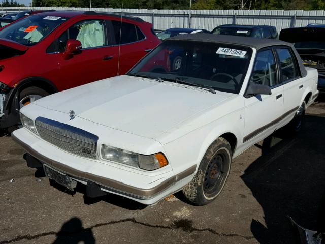 1G4AG55M2T6448570 - 1996 BUICK CENTURY SP WHITE photo 2