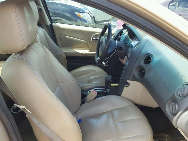 2G2WP522X51256339 - 2005 PONTIAC GRAND PRIX TAN photo 5