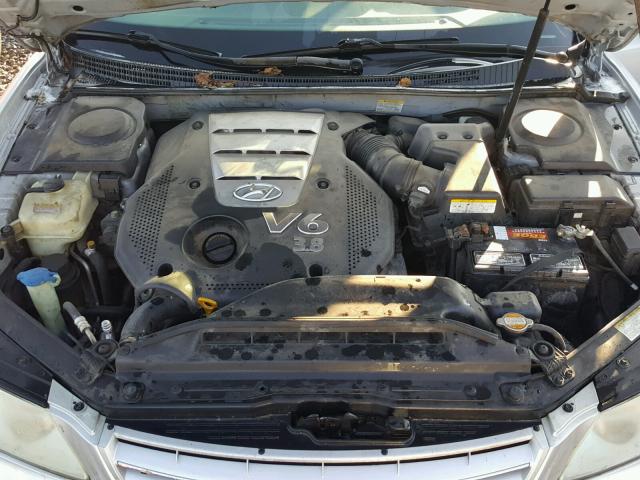 KMHFC46F26A056122 - 2006 HYUNDAI AZERA SE SILVER photo 7