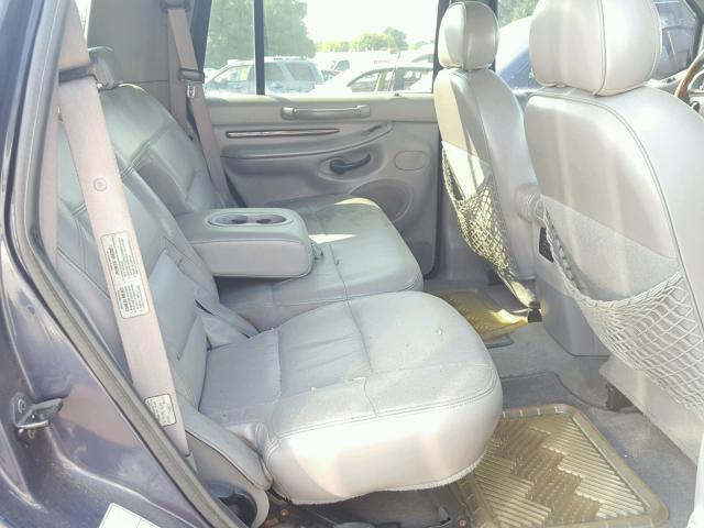 5LMPU28LXWLJ10731 - 1998 LINCOLN NAVIGATOR BLUE photo 6