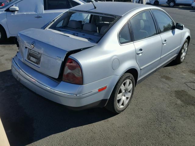 WVWRH63B81P296801 - 2001 VOLKSWAGEN PASSAT GLX SILVER photo 4