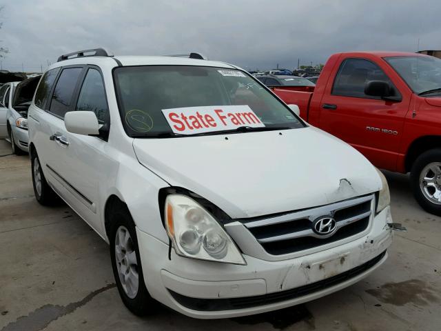 KNDMC233976011161 - 2007 HYUNDAI ENTOURAGE WHITE photo 1