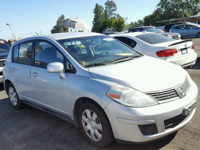 3N1BC13E48L386372 - 2008 NISSAN VERSA S SILVER photo 1