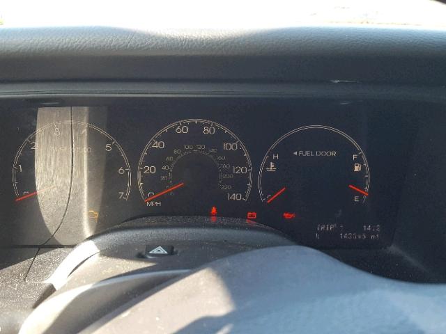 5LMFU28516LJ24580 - 2006 LINCOLN NAVIGATOR Biały zdjęcie 8