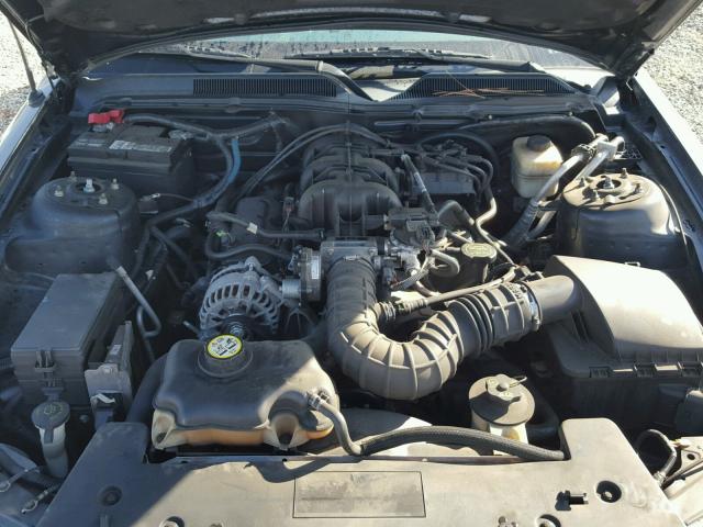 1ZVHT80N085122633 - 2008 FORD MUSTANG GRAY photo 7