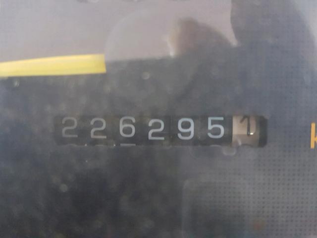 1G2WP1214WF340747 - 1998 PONTIAC GRAND PRIX GREEN photo 8