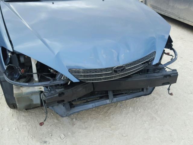 4T1BF32KX3U561094 - 2003 TOYOTA CAMRY LE 绿色 照片 9