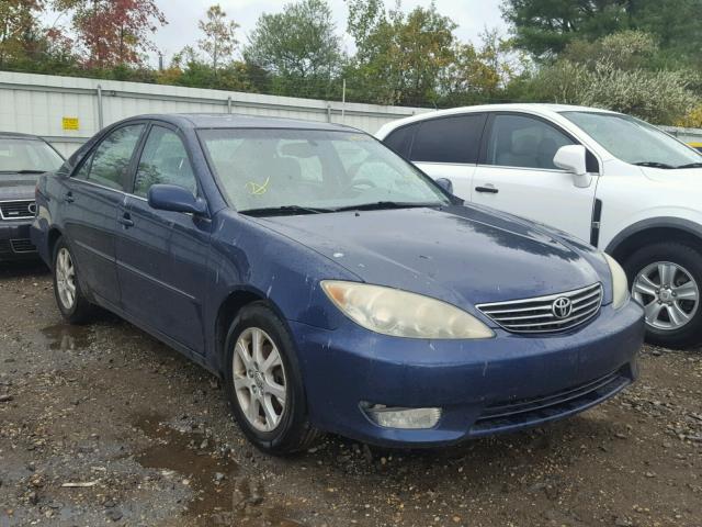 4T1BE30K75U430567 - 2005 TOYOTA CAMRY LE BLUE photo 1