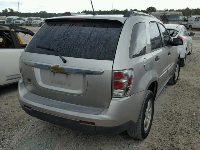 2CNDL13F576246313 - 2007 CHEVROLET EQUINOX LS SILVER photo 4