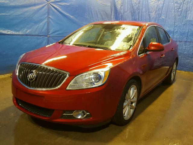 1G4PS5SK9D4160361 - 2013 BUICK VERANO RED photo 2