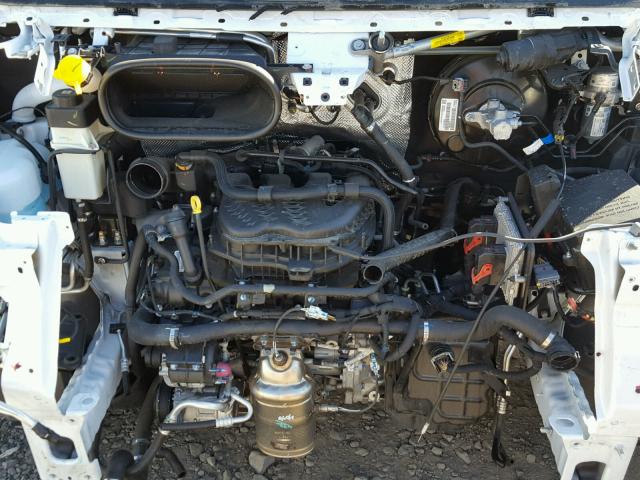 3C6TRVBG9JE113942 - 2018 RAM PROMASTER 白色 照片 7